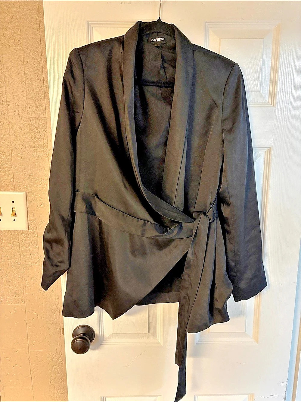 Express Black Wrap Blazer Size Large Like New